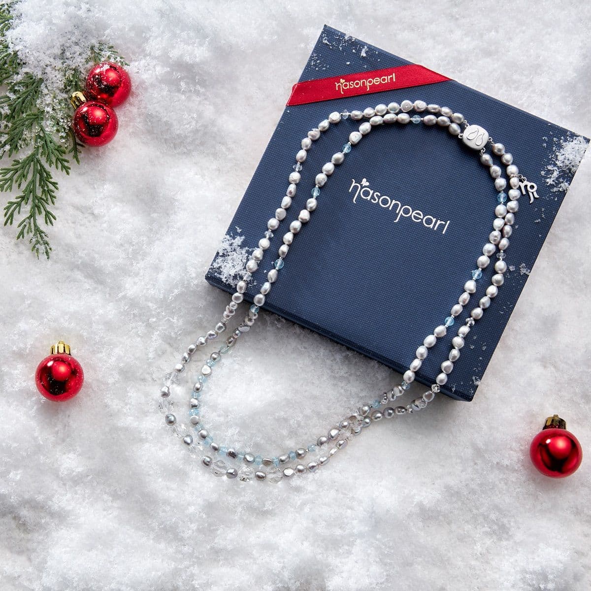 Ожерелье Зимний сад от Nasonpearl из серого барочного жемчуга, топазов и кварцев